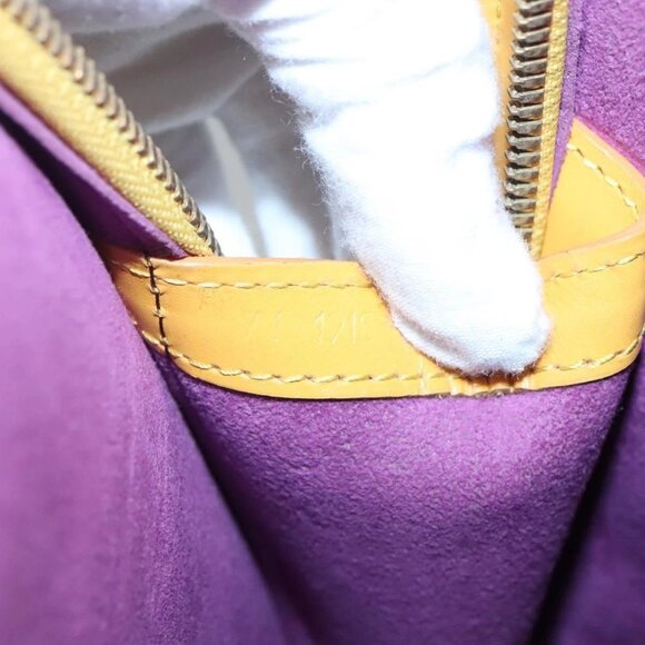 LOUIS VUITTON Epi Lussac Shoulder Bag Yellow M52289 LV Auth 120547 - Picture 11 of 16